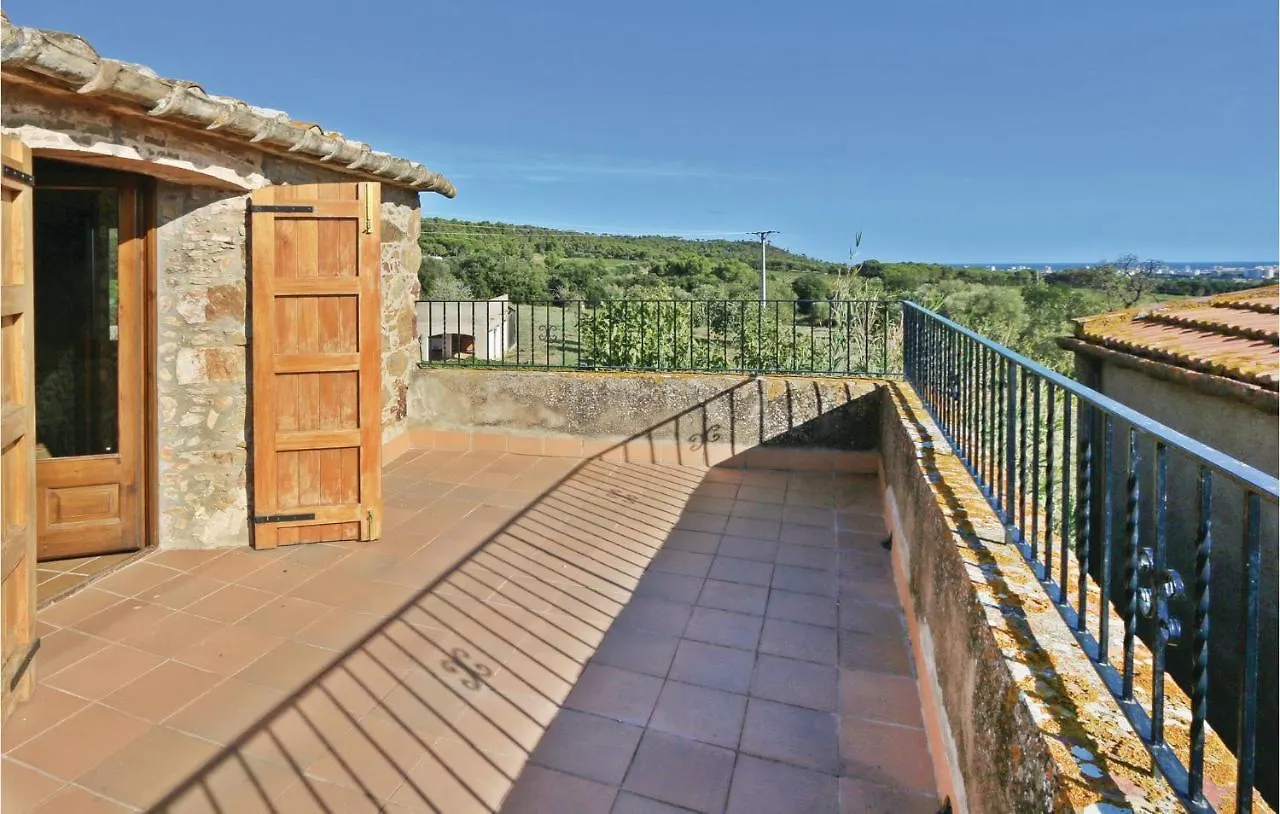 Gorgeous Home In Calonge With Swimming Pool 0*, كالونج